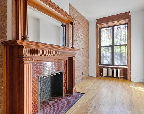 Rented by R New York | media 28