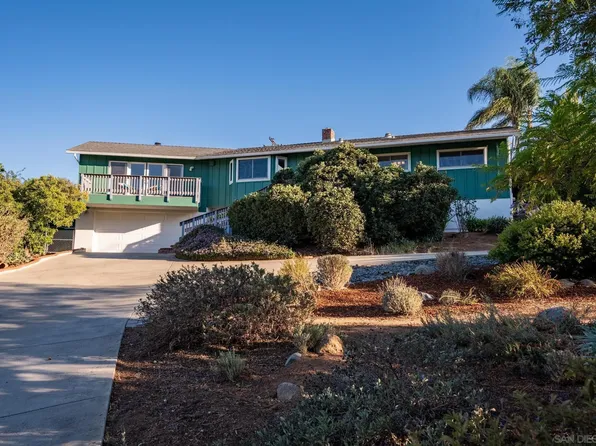 717 Idaho Ave, Escondido, CA 92025