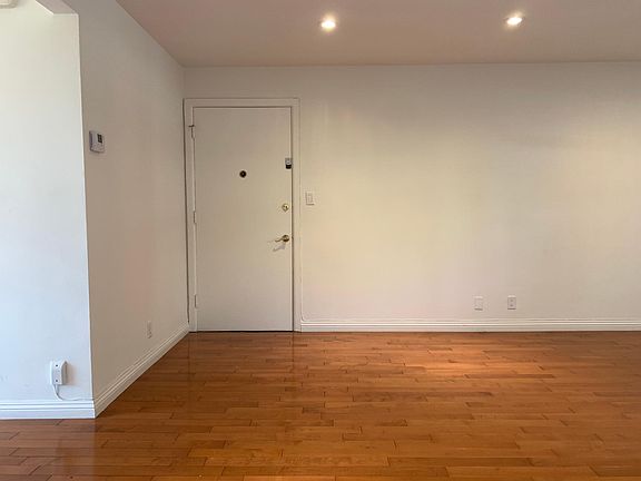 3rd image of 1219 N Crescent Heights Blvd APT C