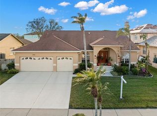 3190 Shoreline Dr, Clearwater, FL 33760