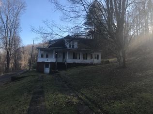 315 Madison St, Fairview, WV 26570