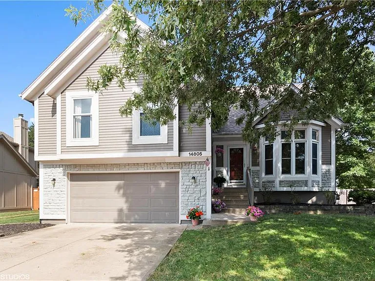 14805 Hadley St — Photo 1