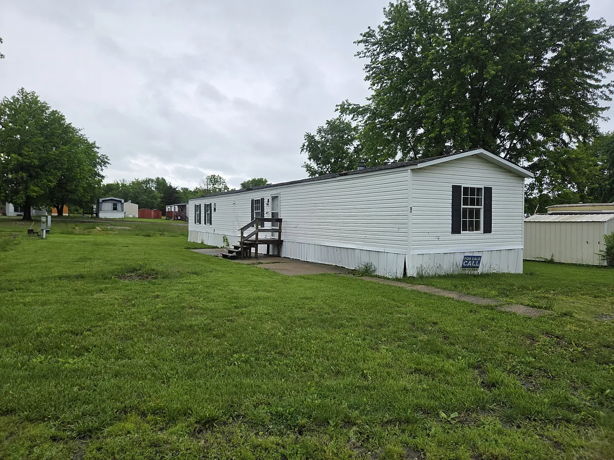 Building Photo - 16584 N State Highway 37
