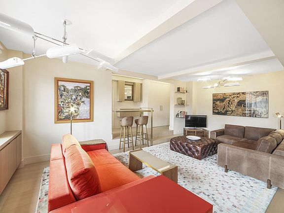 4th image of 200 W 20th Street 1210 #1210/1211