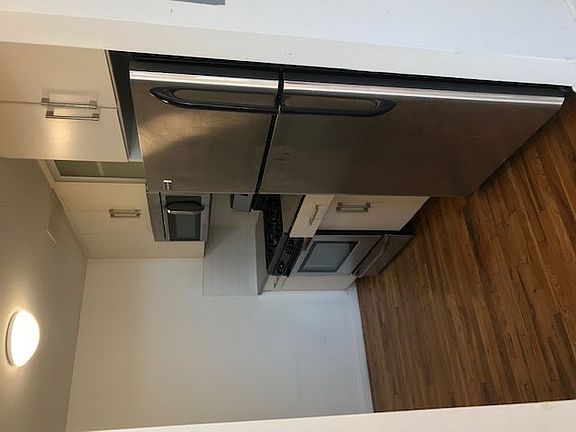 3rd image of 3210 Riverdale Ave APT 5k