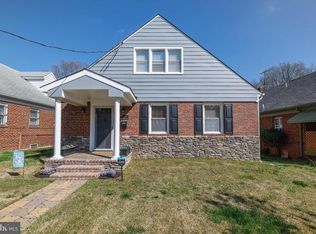 2228 R St NE, Washington, DC 20002