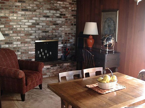 dining room and fire place
