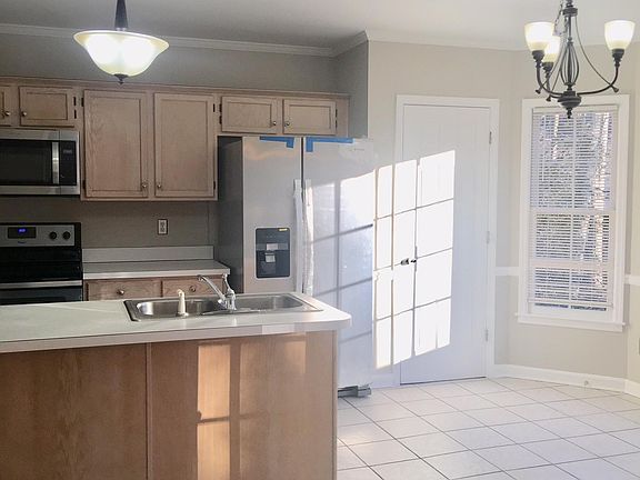 5th image of 1455 Gabriel Dr