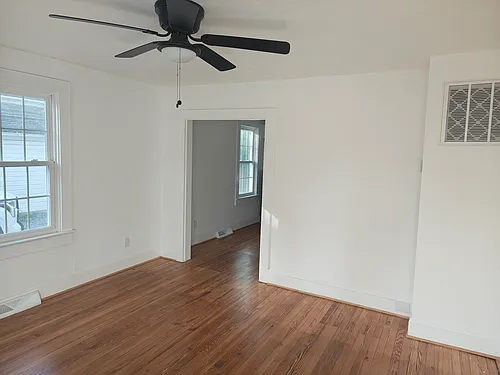 27 Jackson Ave Photo 1