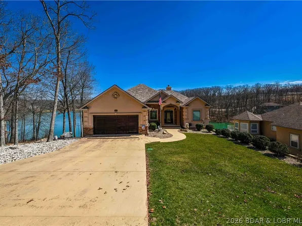 247 Chessman Dr, Lake Ozark, MO 65049