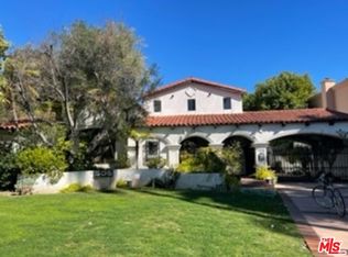 508 Foothill Rd, Beverly Hills, CA 90210