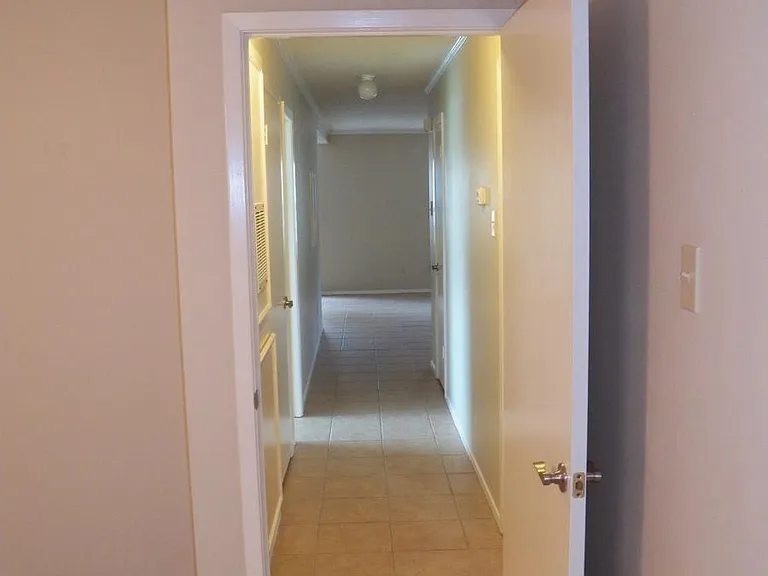 400 W South Town Dr #107 — Photo 4