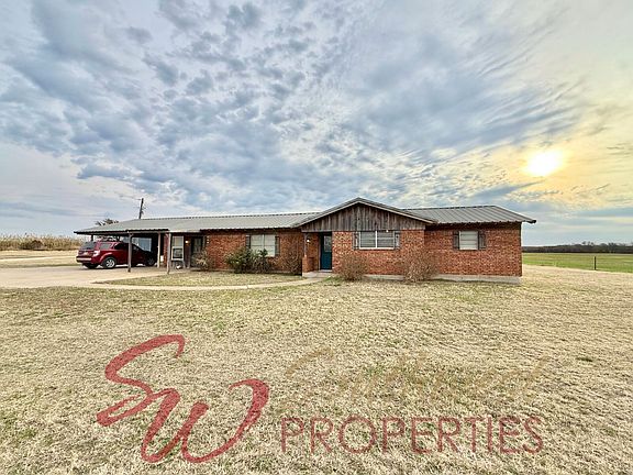 2nd image of 2935 County Road 313