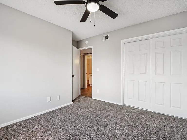 407 N Williams — Photo 57