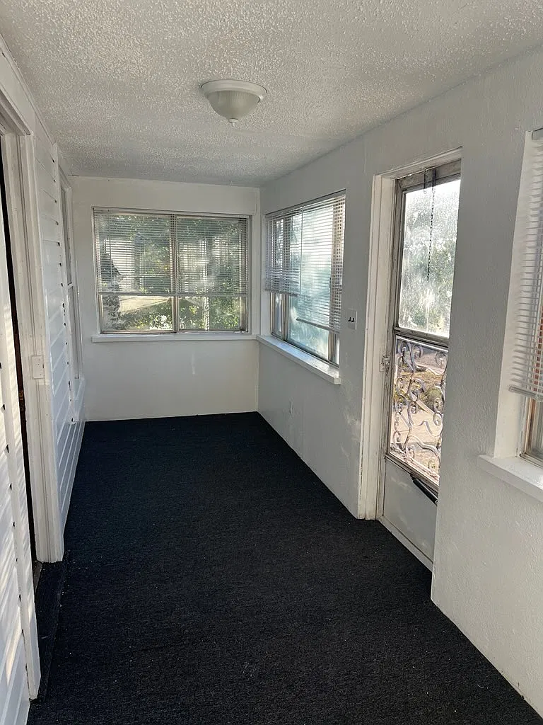 221 Harrison Ave. — Photo 3