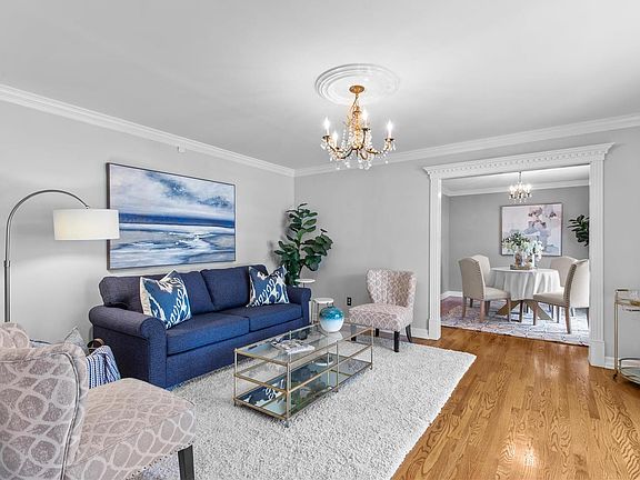 2nd image of 5422 Dantonaire Pl