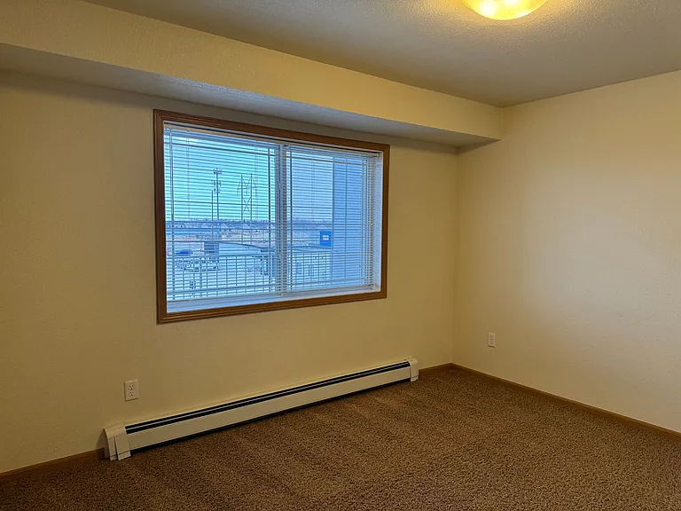 West Lake II Apartments — Photo 75