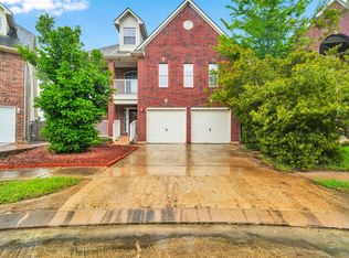 3658 Burning Palms Ct, Houston, TX 77042