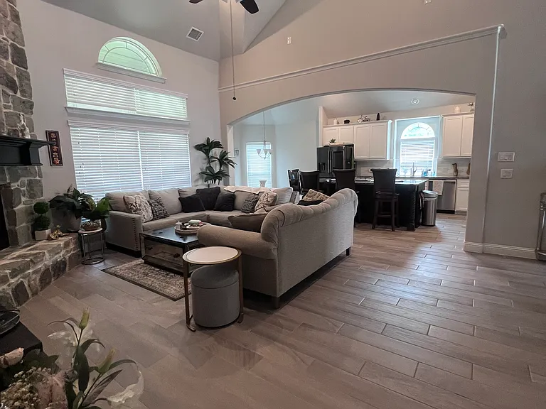 9832 El Colina Dr — Photo 16