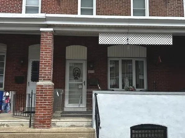 6612 Edmund St, Philadelphia, PA 19135