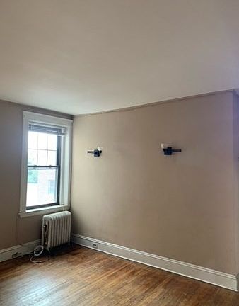 5th image of 79 Pleasant St APT 4
