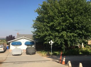 5770 Vista Serrano, Adelaide, CA 93446