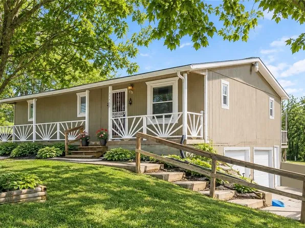 24723 S Old Drum Rd, Garden City, MO 64747