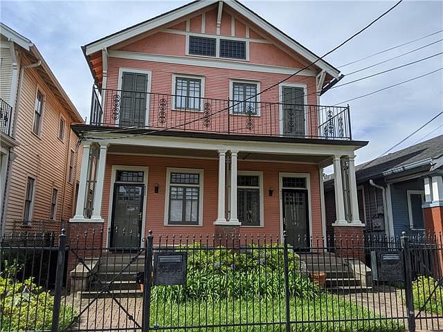 1st image of 4525 Baronne St