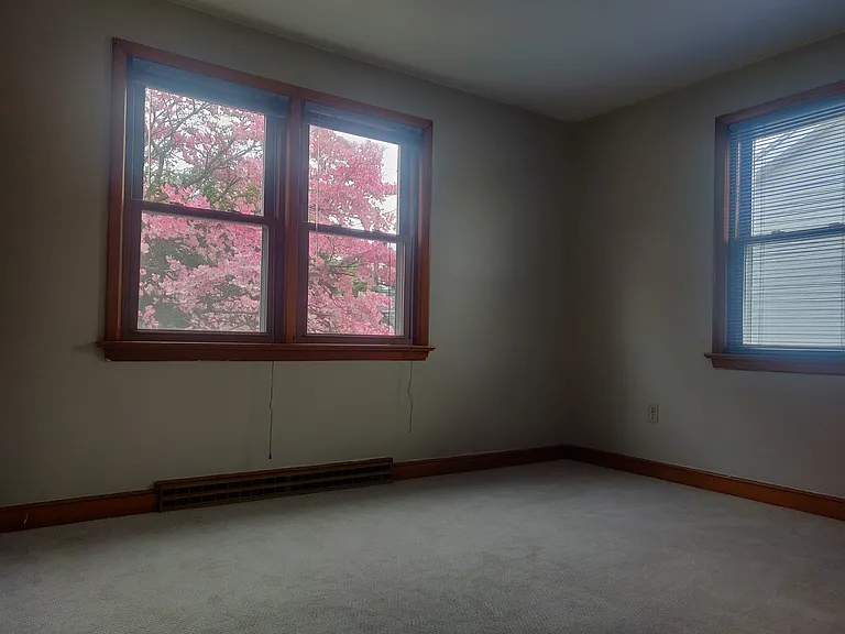 4 Carlson Ct #2 — Photo 11