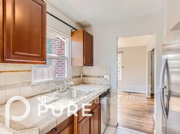 3740 SE 134th Ave Unit A, Portland, OR 97236