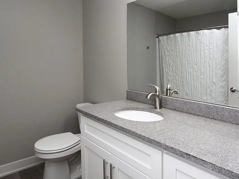 4030 Ballard Cir — Photo 4