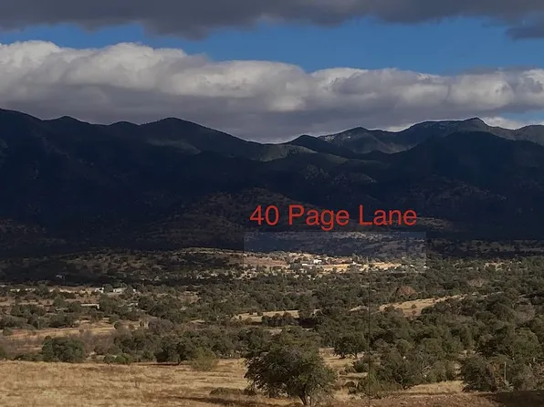 40 Page Ln, Elgin, AZ 85611