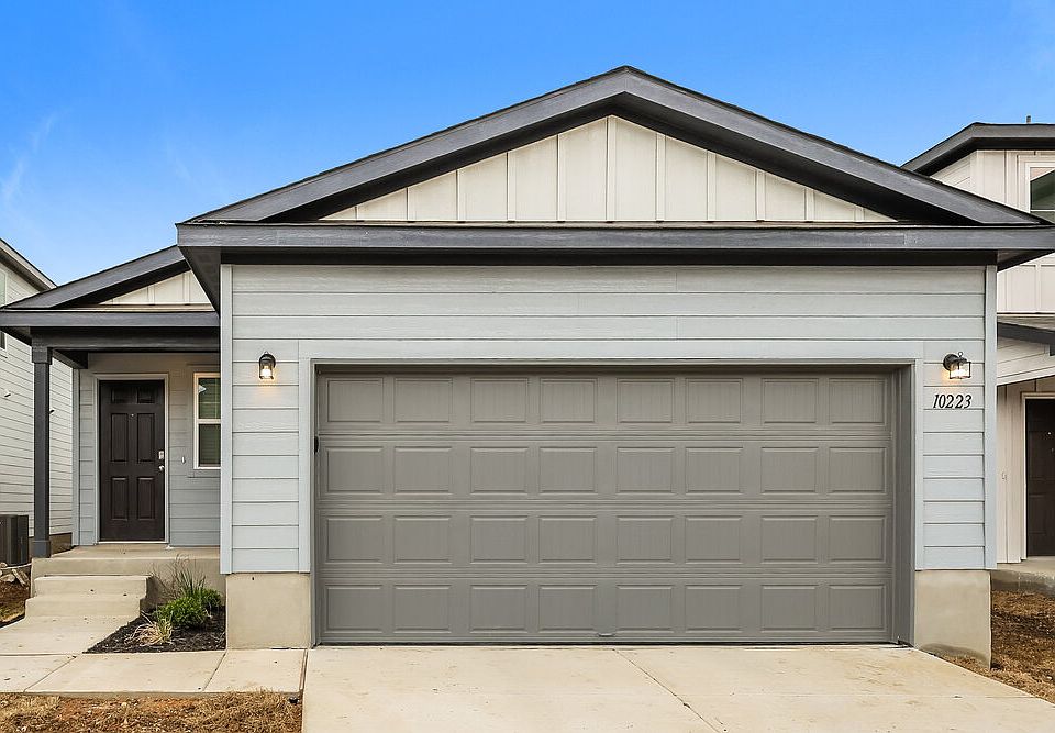 1st image of 10223 Monte Carmel Pl
