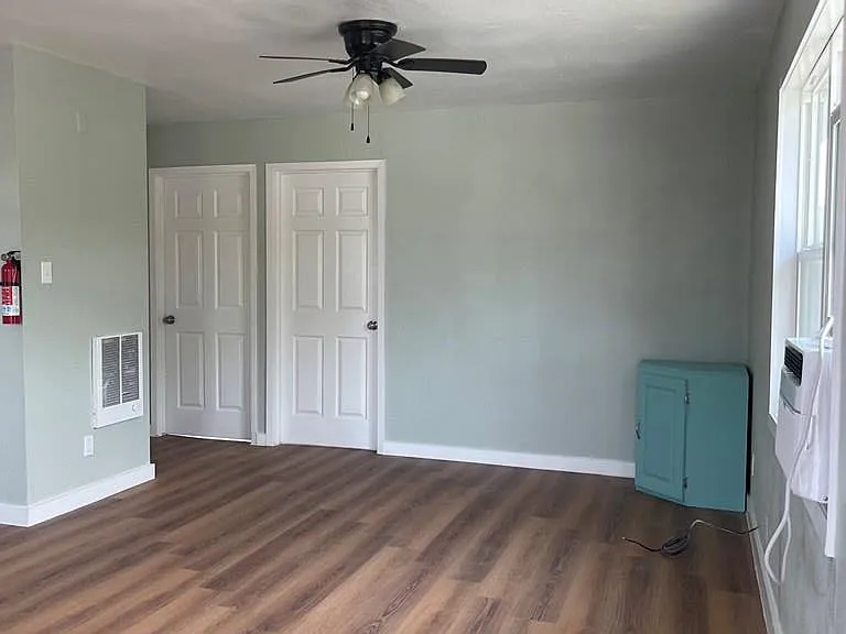 5994 SE Southmost Rd — Photo 4