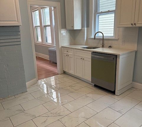 4th image of 161 Central Ave APT 1