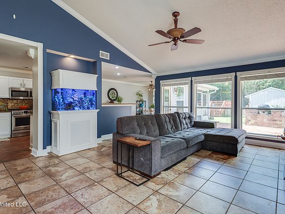5th image of 11201 Cypress Bayou Dr