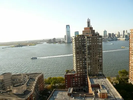 Rented by Regatta NY Realty | media 29