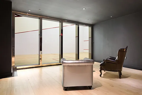 Rented by BLU Real Estate | media 36