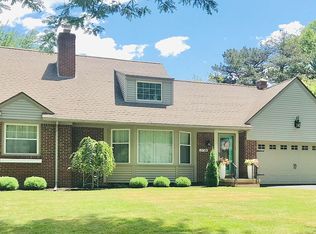 2728 Drummond Rd, Toledo, OH 43606