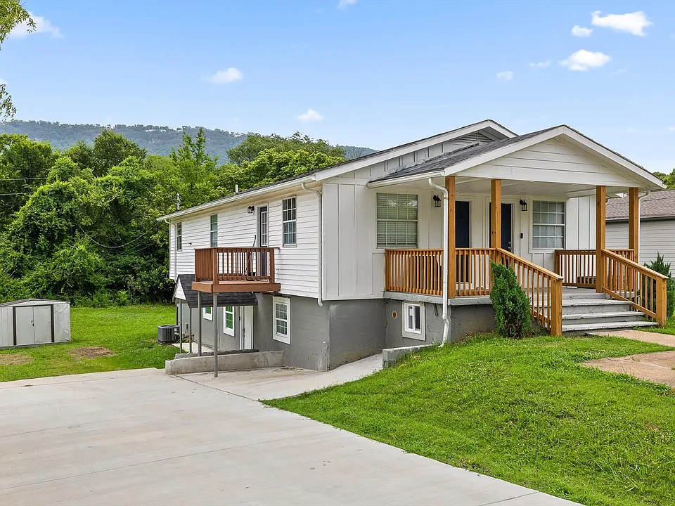 200 S Aster Ave #3