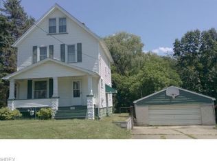 3381 McDonald Ave, Girard, OH 44420