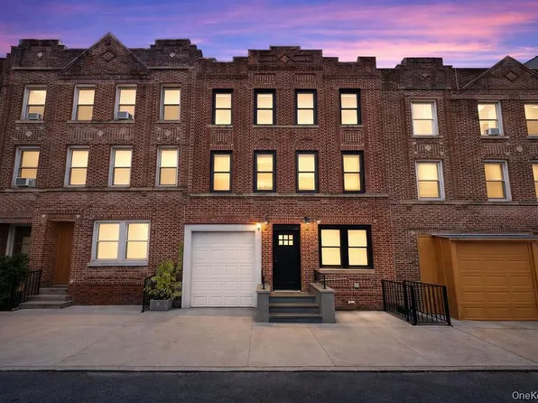 2257 Hampden Pl, Bronx, NY 10468