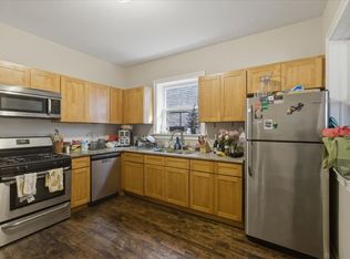 1046 N Kedzie Ave APT 1, Chicago, IL 60651