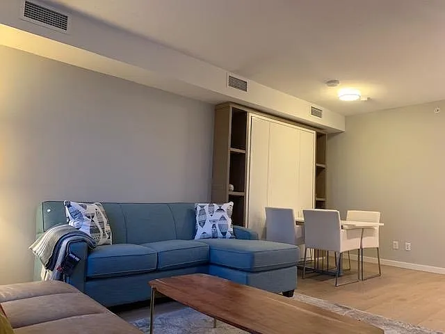 Studio, 480 sqft, $2,400 — Photo 3