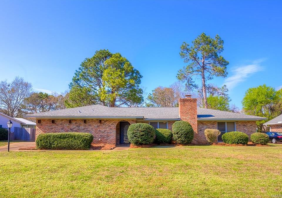1st image of 106 Coosada Dr