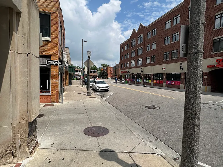 211-M C Ave #A — Photo 8