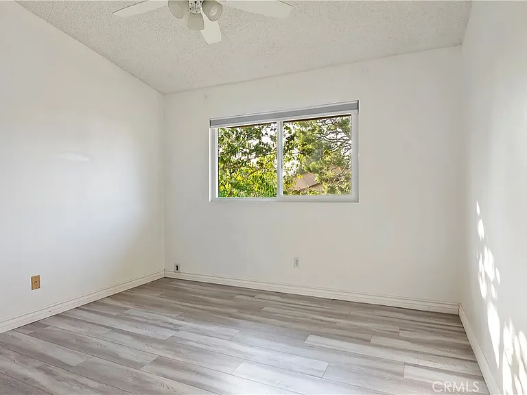 8707 Cedros Ave #7 — Photo 24