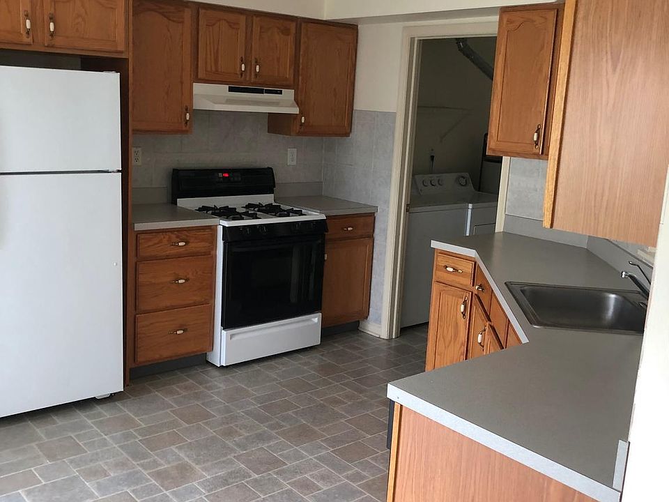 2nd image of 1169 Sharp Rd Unit 20