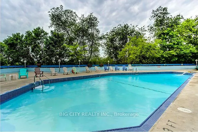 2 bed, $2,300 — Photo 2
