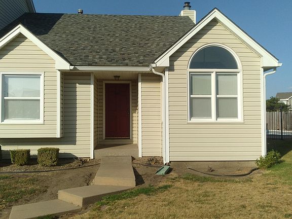 2nd image of 7400 E 32nd St N APT 801